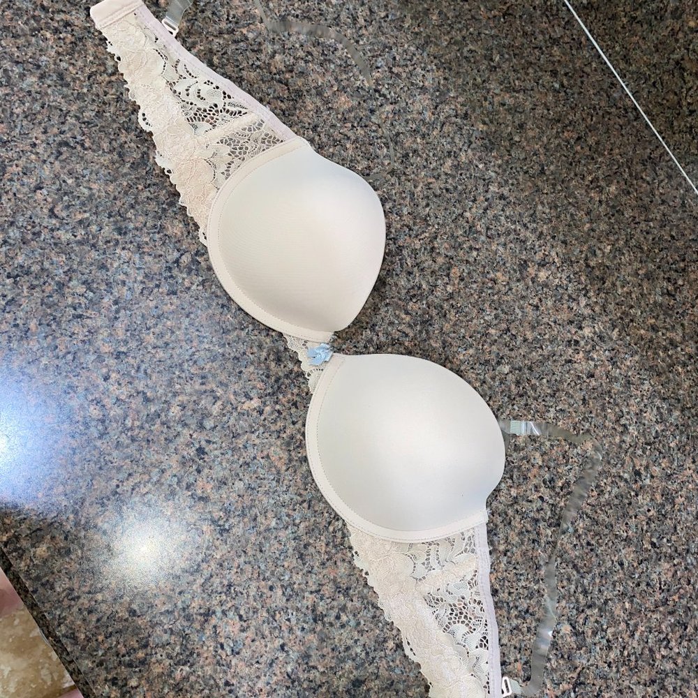 Strapless bra